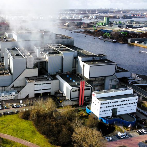 AEB opnieuw in de verkoop