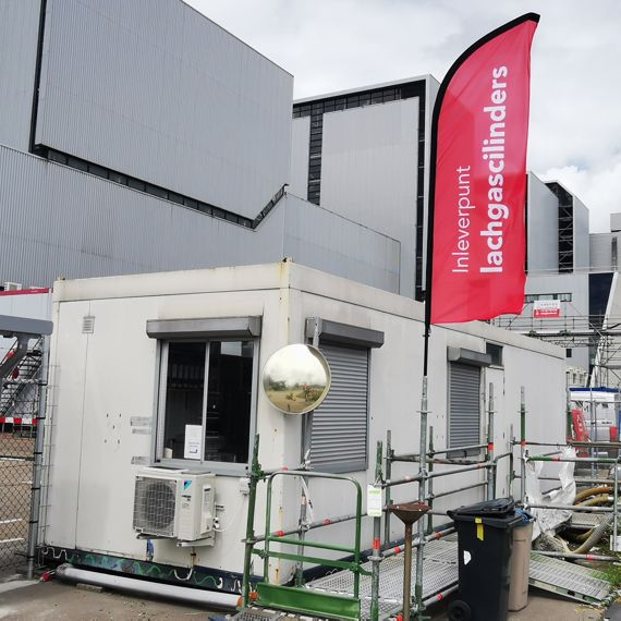 Drukte bij inleverpunt voor afvalcilinders AEB Amsterdam, extra maatregelen